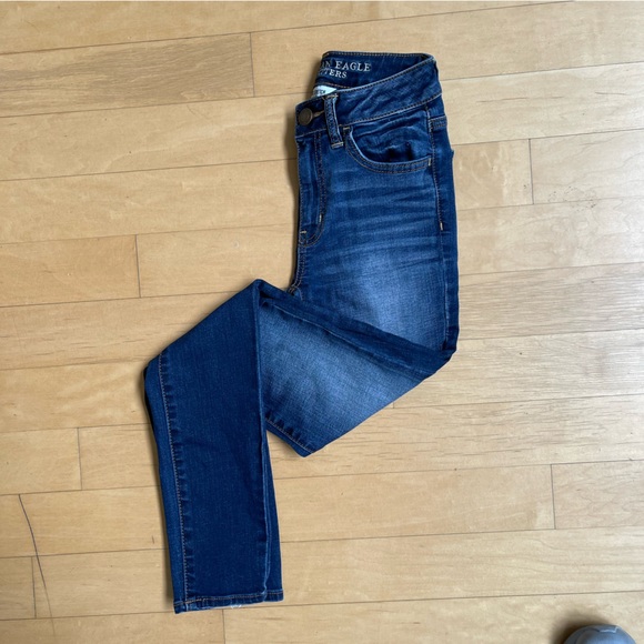 American Eagle Jeans - Hi-Rise Jegging - Size 00 - Picture 3 of 6